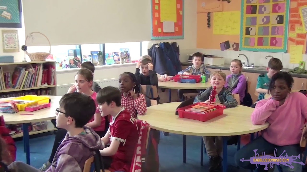Classroom Concert 3 - Dil&iacute;n &Oacute; Deamhas