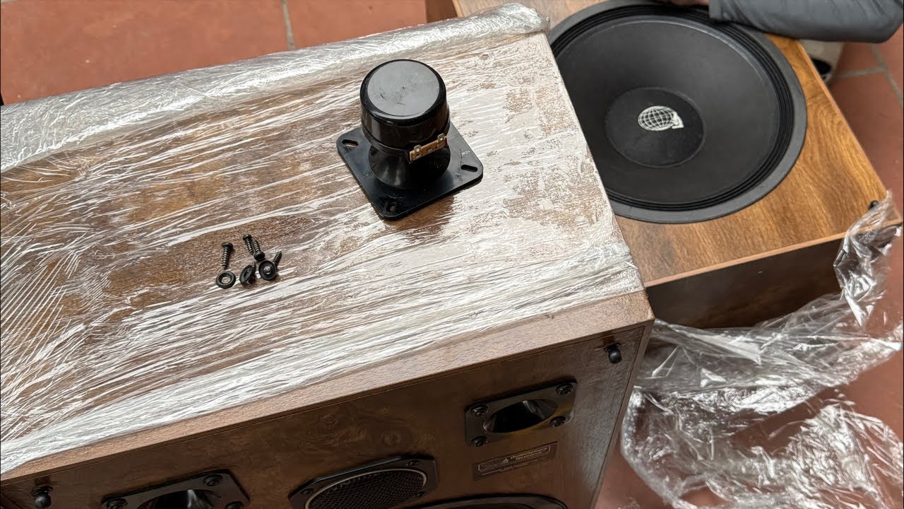 m8 hàng mới về! Audio Tiến Dũng (098.119.3686) đang phát trực tiếp!