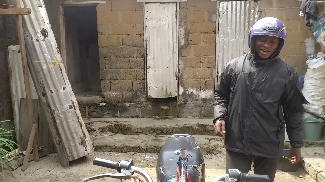 comment démarrer une moto ?(bajaj)