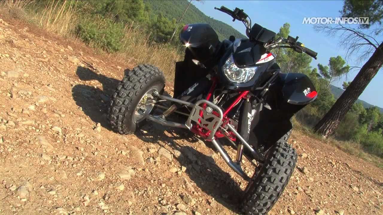 Triton Baja 400 IRS Injection.mov