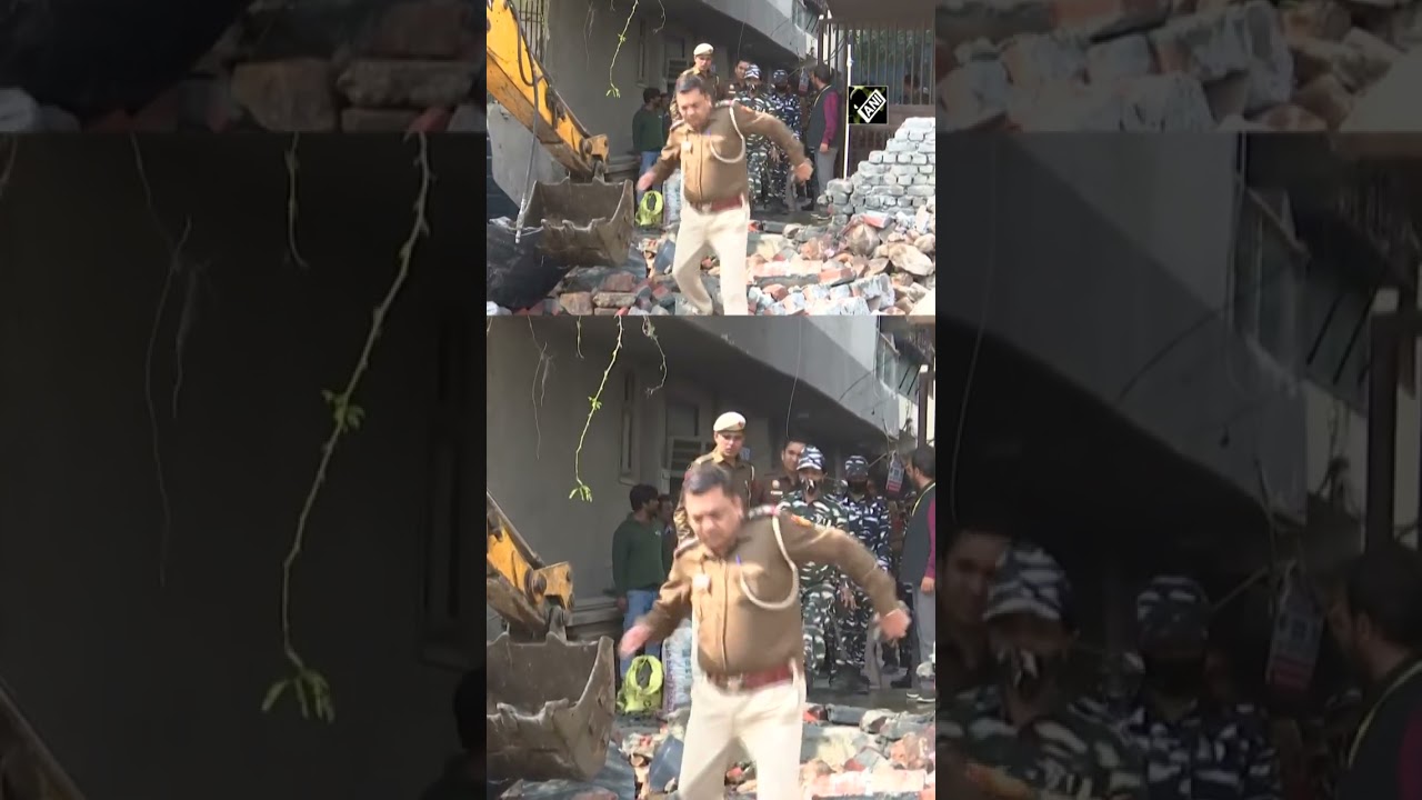 Delhi: Tension in Mehrauli amid anti-encroachment drive by DDA