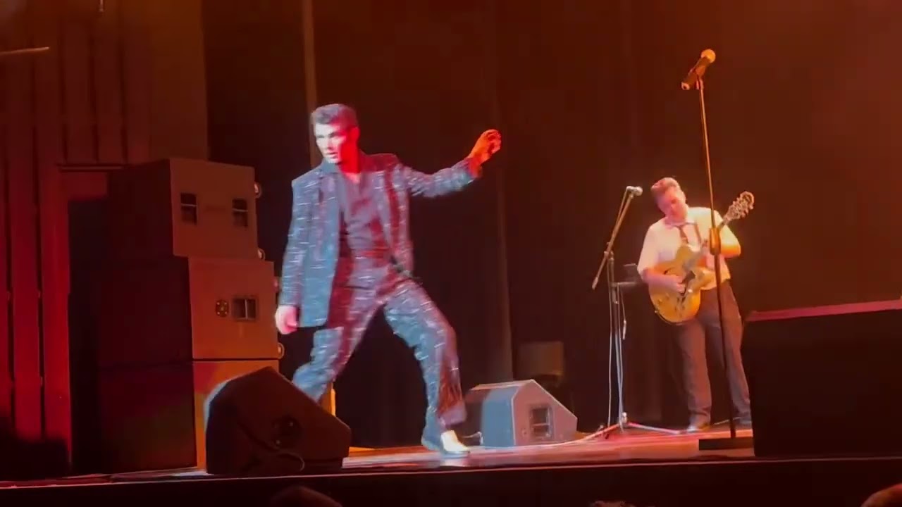Emilio Santoro hound dog playhouse 2025