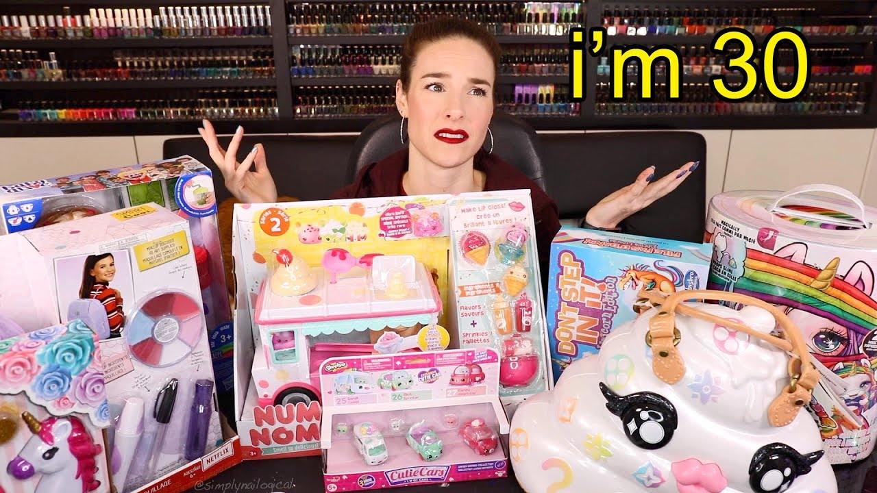 I DELETED THIS VIDEO BECAUSE IT WAS SO BAD (Simply's Toy Review)