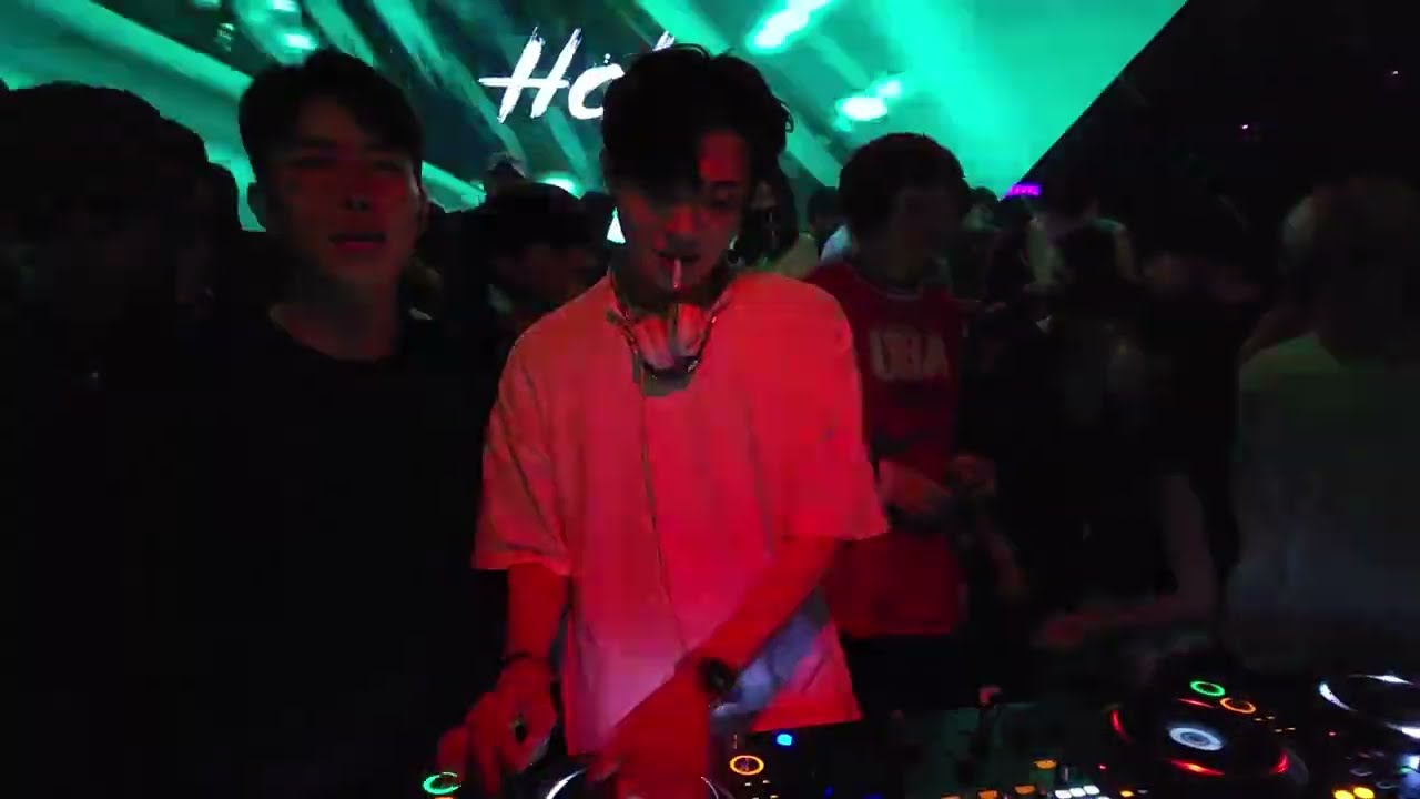 신사 클럽 잭리빈 일요일 파티, DJ 공스타&하울 플레이 영상