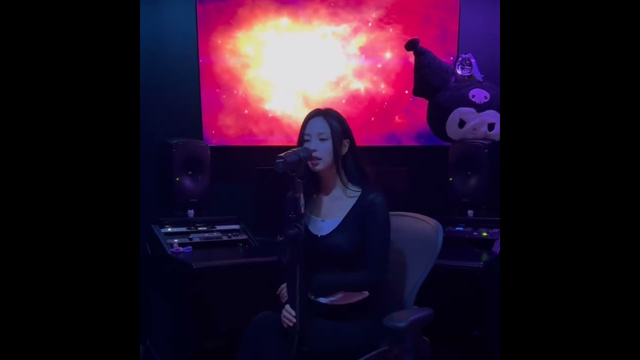 우주(UNIVERSE) LIVE VIDEO YOUHA(유하)