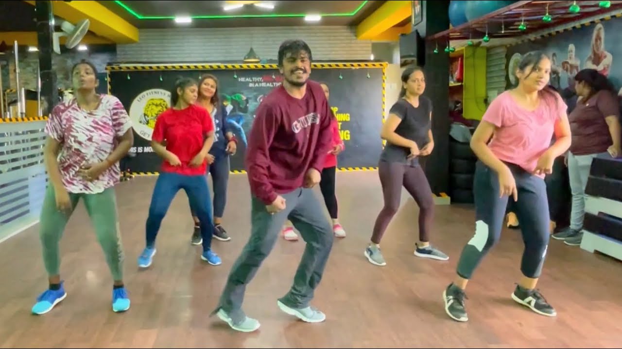 Ranjithame Dance  - Varisu (Tamil) IThalapathy Vijay | Rashmika | Kiran Naachi |