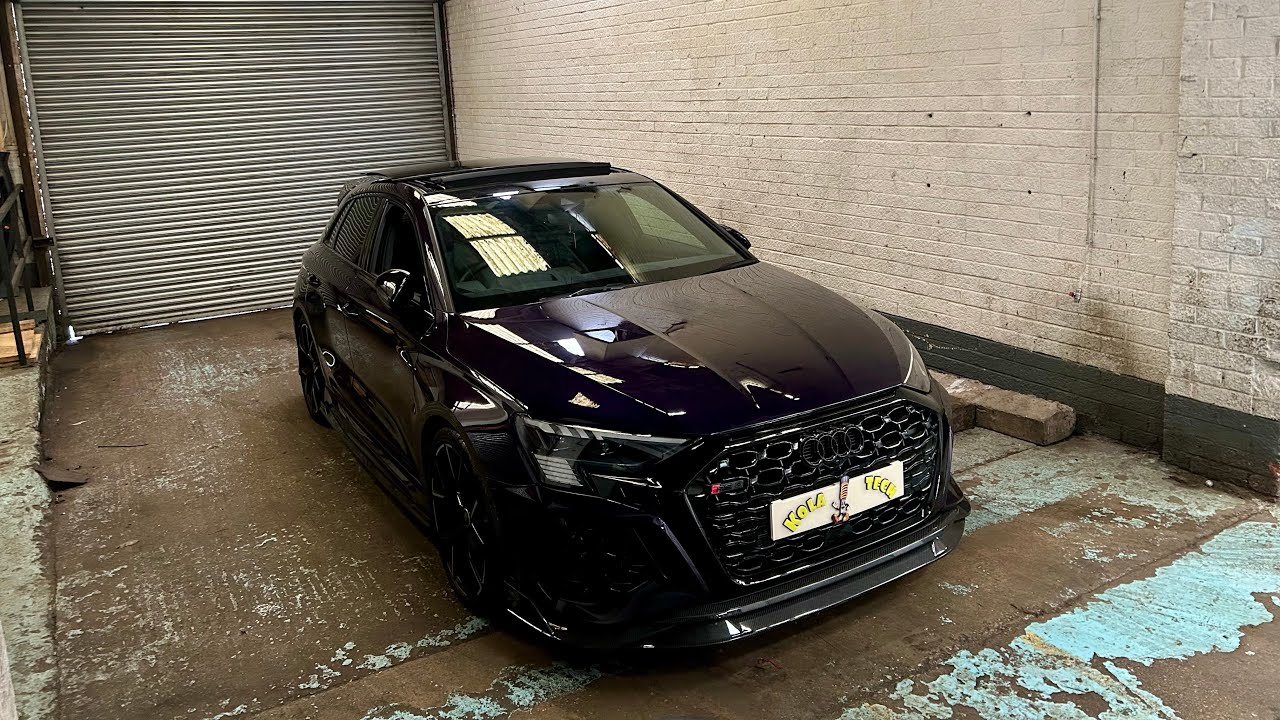 Audi RS3 8Y engine oil and filter change