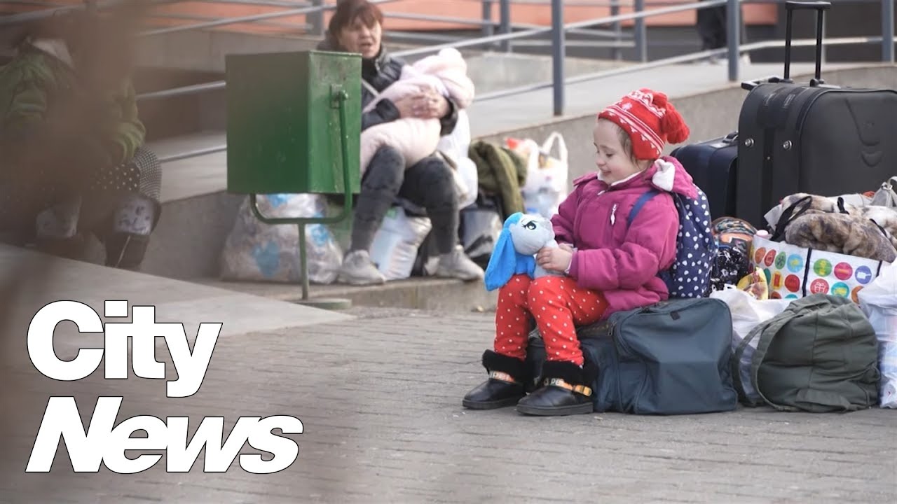 Number of people fleeing Ukraine is climbs to one million