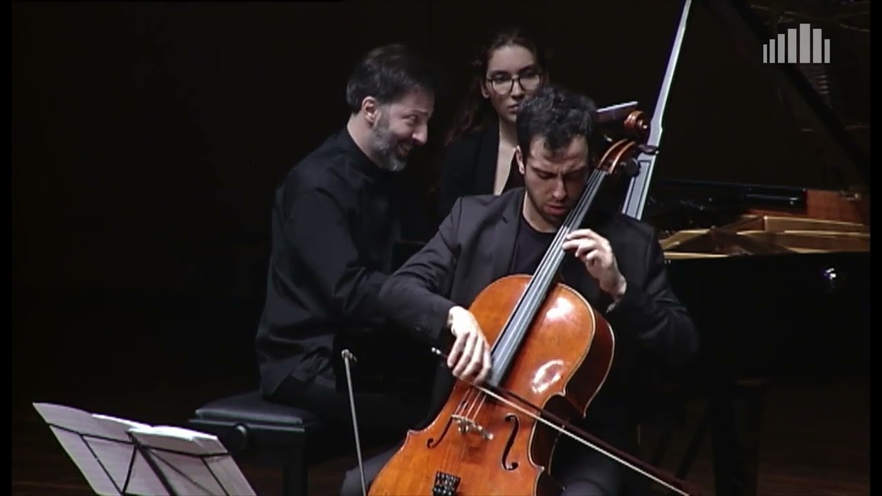 Gabriel Fauré: Cello Sonata in D minor, no.1 op.109 • Petrin/Varvaresos 