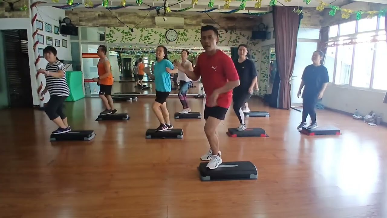 Steprobic Beginner | Cardio Step