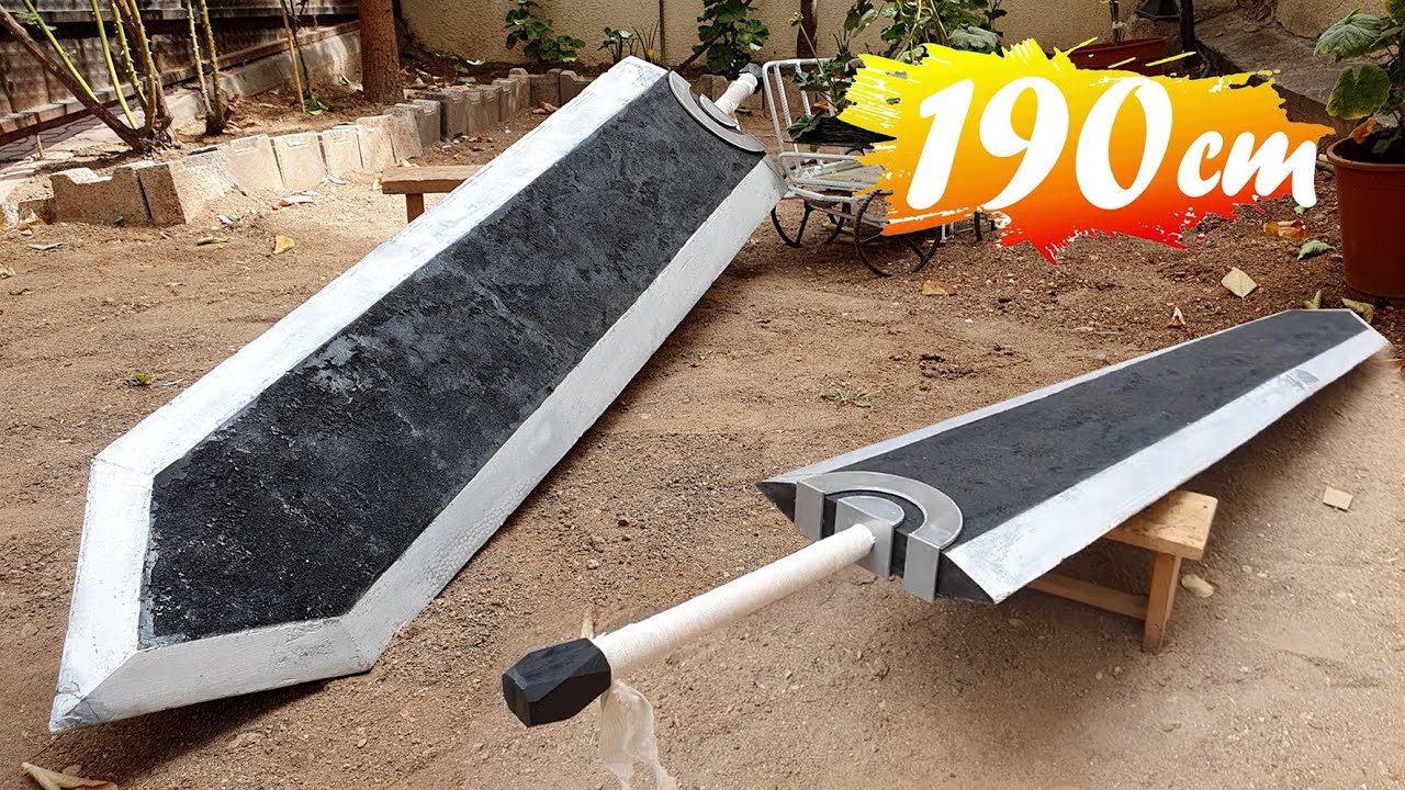 Dragonslayer Sword Build From Berserk / Giant Sword  from Cardboard