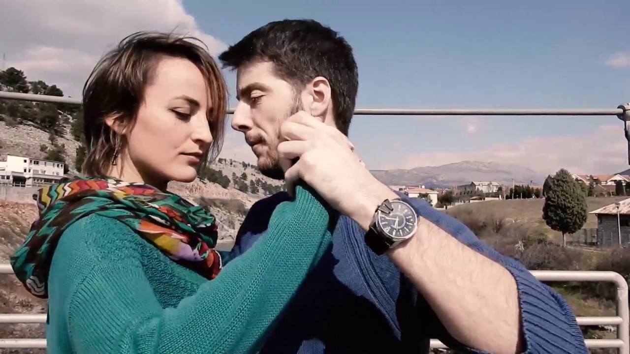 Viral Tango