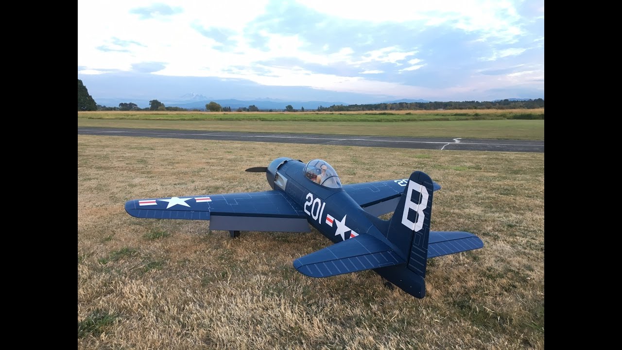 Flying the F8F Bearcat from VQ Warbirds