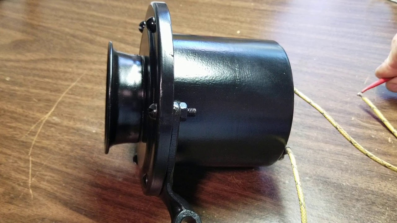 Early Delco ooga horn