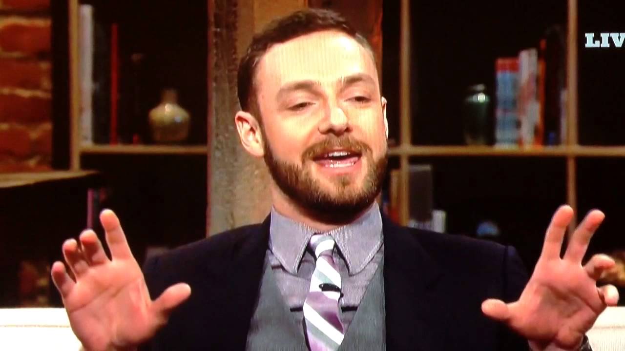 Matthew McConaughey impression by Ross Marquand,Walking Dead