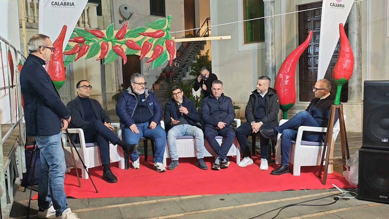 Peperoncino Off a Diamante, talk su turismo e sviluppo: le dichiarazioni dei relatori