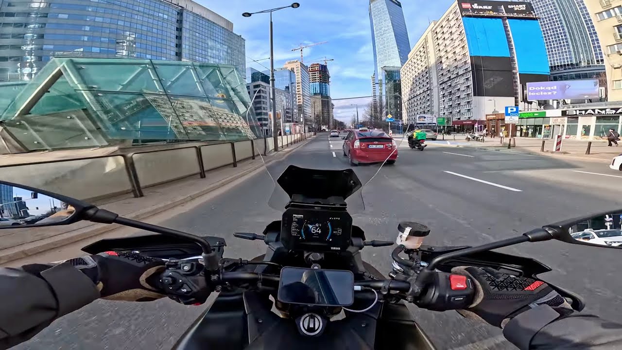 4K. Almost Empty Streets. Police. The Way Home. YAMAHA Tracer 9 GT. POV. Raw Sound. City Ride.
