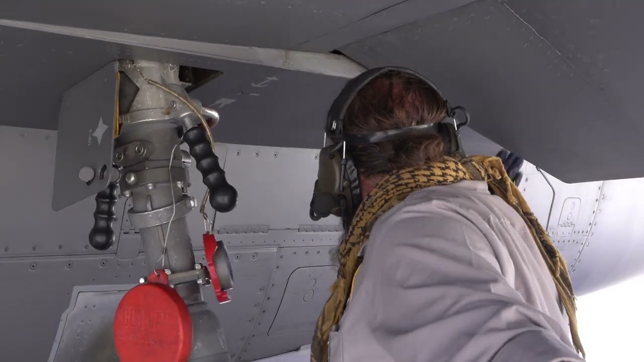 POL Hot Pit Refueling B-Roll