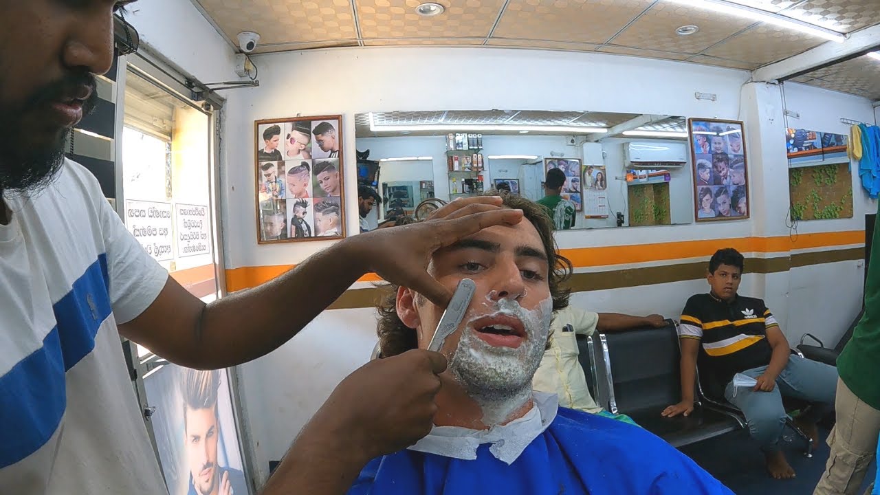 Sri Lankan Barber Gets a Huge Tip 💰 🇱🇰