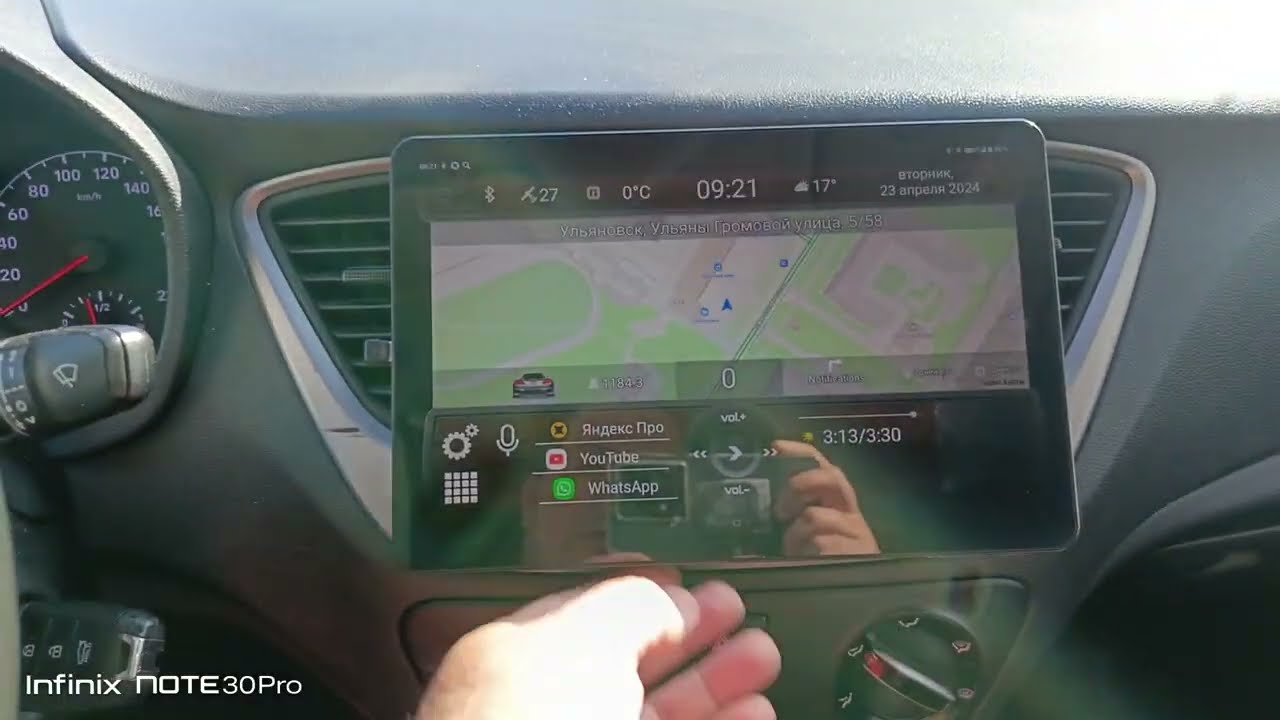 установка планшета практически в любой автомобиль