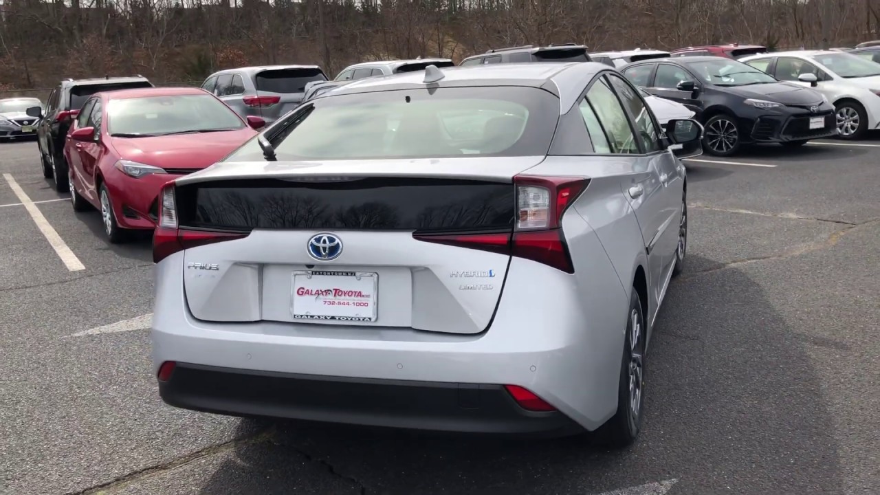2019 Toyota Prius Limited | In-Depth First Person Look