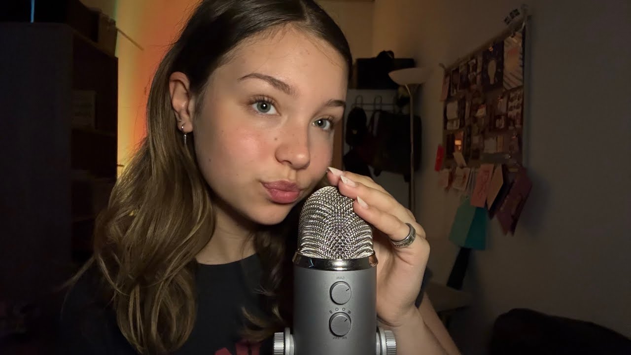 ASMR | Inaudible Whispers and Clicky Mouth Sounds! 😴💞