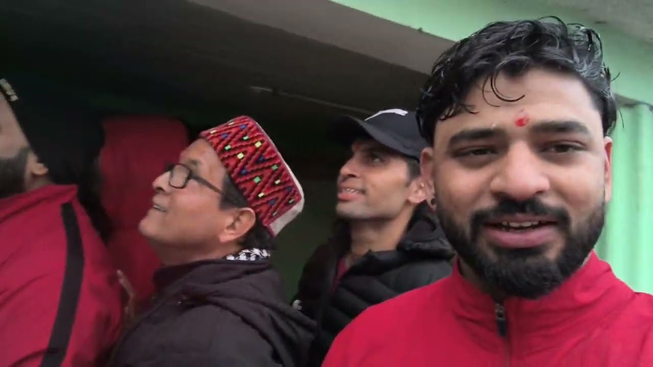 Pahadi sadi wala vlog 🏔️ Dhol damao culture with amezing people #barish ne  kar diya jina haram 