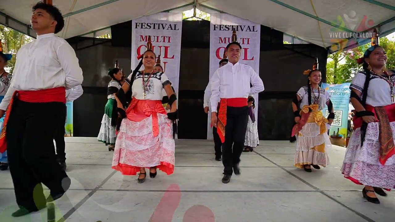 Campeche  Taller de Danza Folklórica Yoloxóchitl