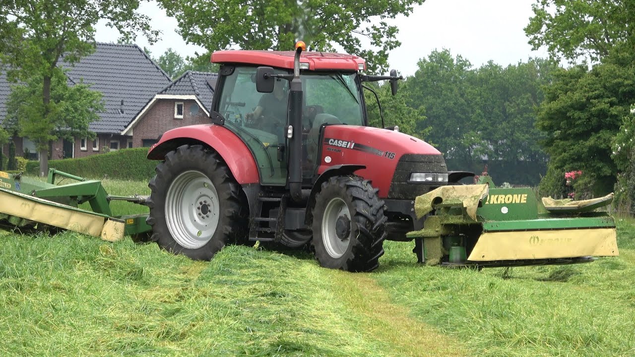 Gras maaien met Case IH Maxxum 115x en dubbele Krone maaiers (2021)