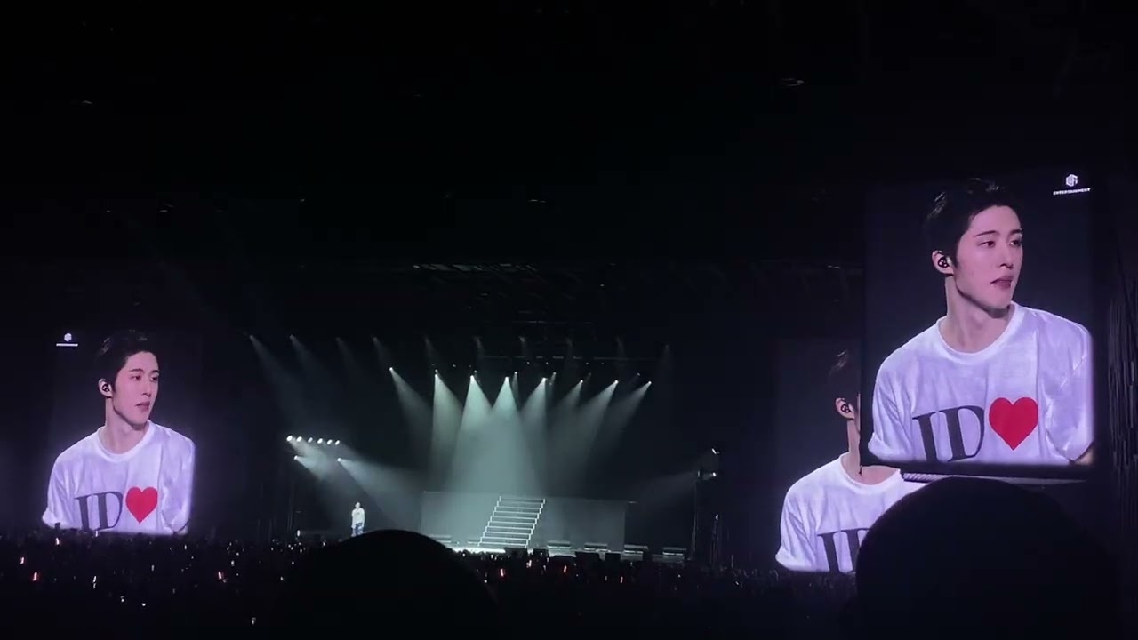 250921 B.I 비아이 - 날개 펴 (Demo) @ 2025 B.I TOUR: The Last Parade Tour in KUALA LUMPUR