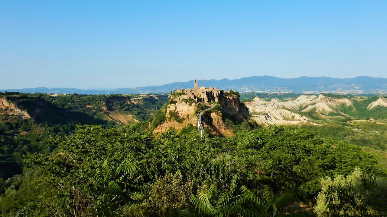 4K Drone video &ndash; From Castel Telvana passing Saturnia to Civita di Bagnoregio, this is exquisite!
