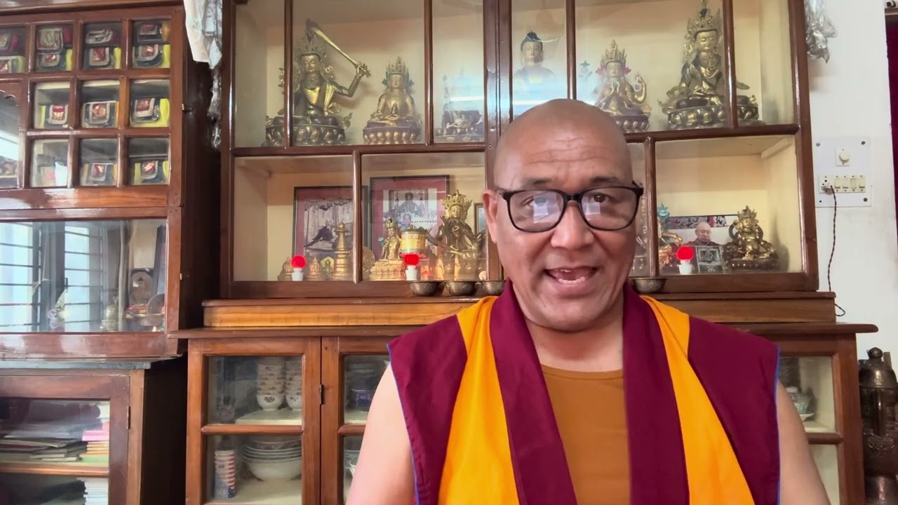 སངས་རྒྱས་དཀོན་མཆོག་གྱི་མཚན་ཉིད་དང་དབྱེ་བ་ཕྱི་ནང་ལ་དཔྱད་པ།🙏🏽❤️