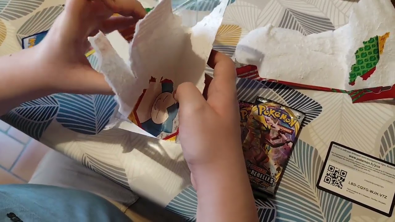 Ouverture duopack clash des rebelles/ voltage éclatant @pokemon 