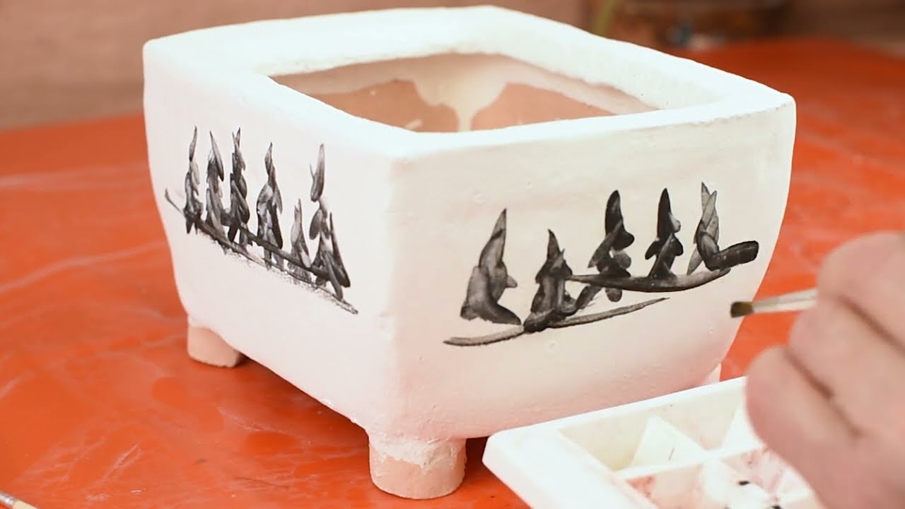 How to make a Bonsai pot. Trapped air in clay for great results!