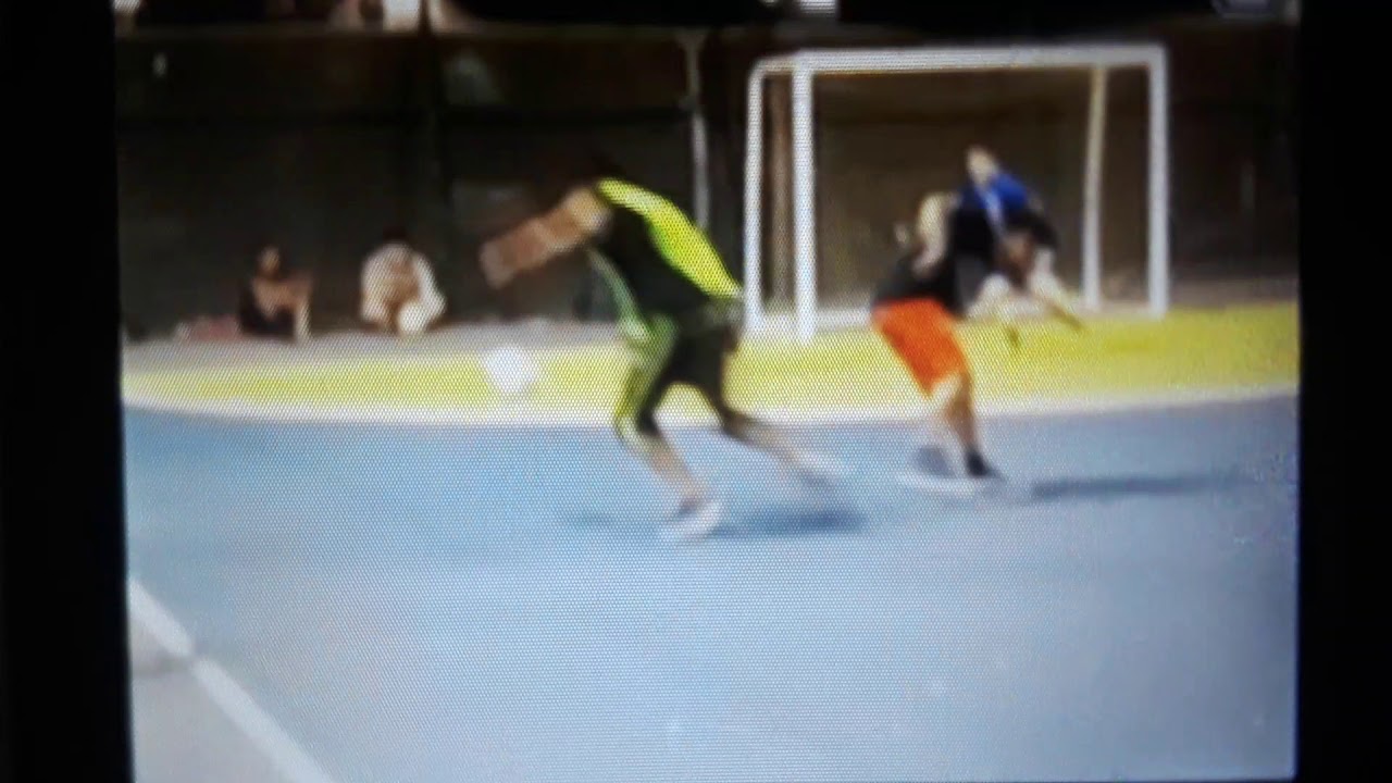Johnny escutia