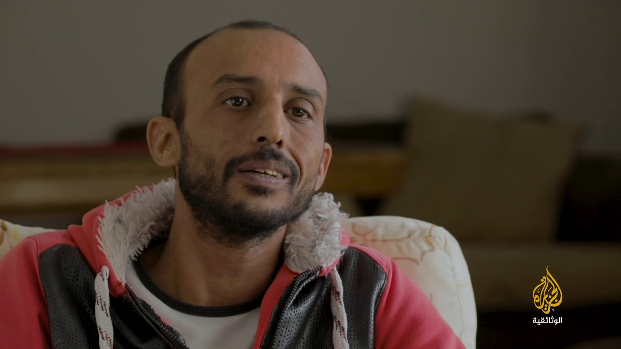 اثنتا عشرة خطوة للأمام