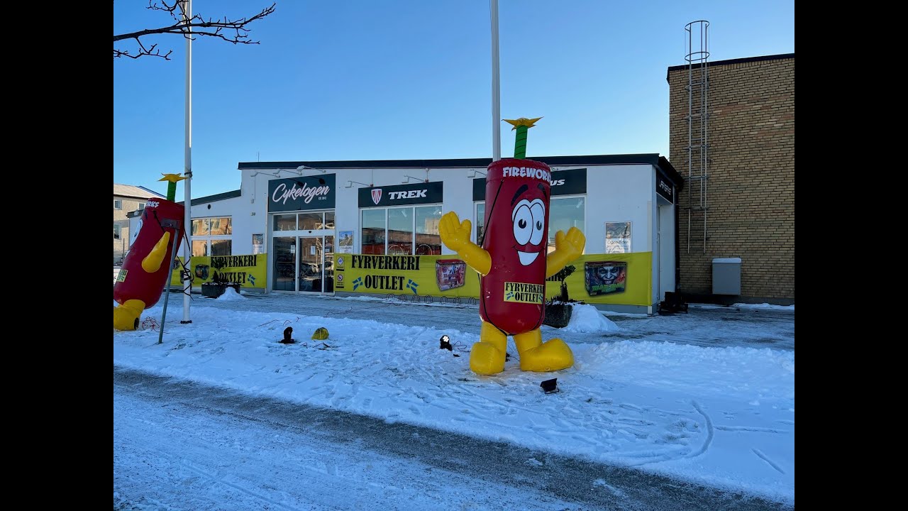 Besöker fyrverkerioutlet i kalmar !