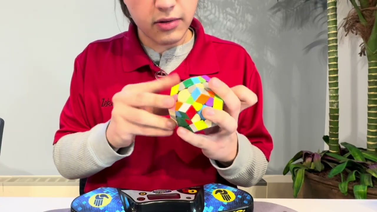 31.01 PR Megaminx Average