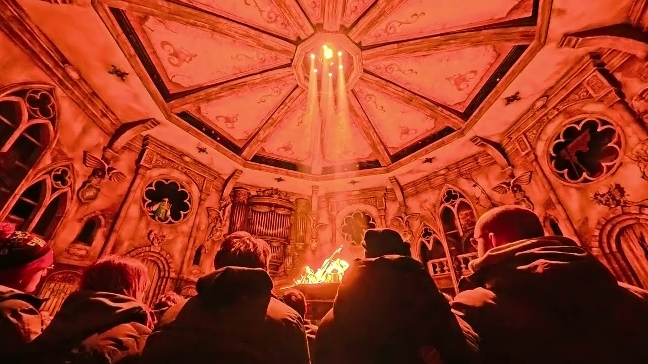 4K Efteling Danse macabre  bank 3 rij 3 ONRIDE  13-2-2025