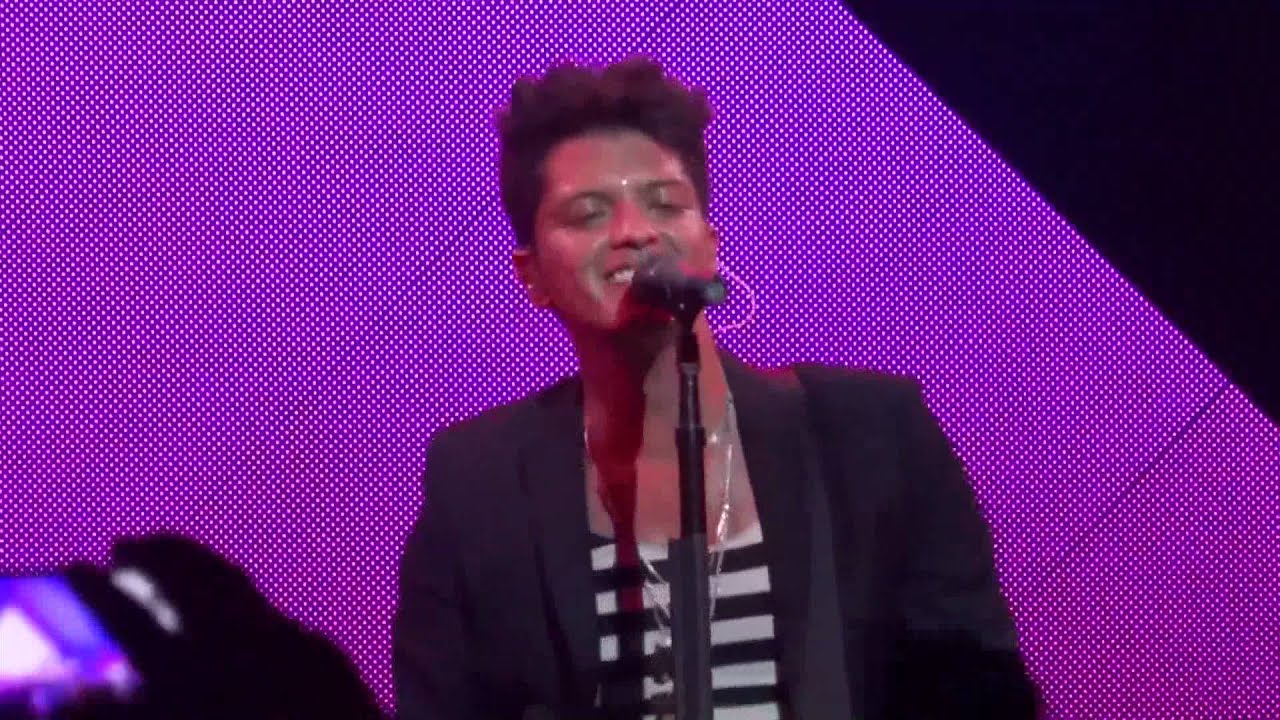 Rock with you - Bruno Mars at The Chelsea, Las Vegas 05/23/14