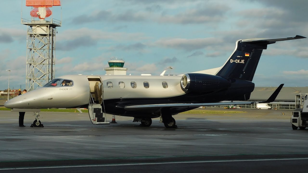 ✈ Phenomenal Embraer Phenom 300 D-CKJE Screaming Start-Up & Departure At London Southend (With ATC)