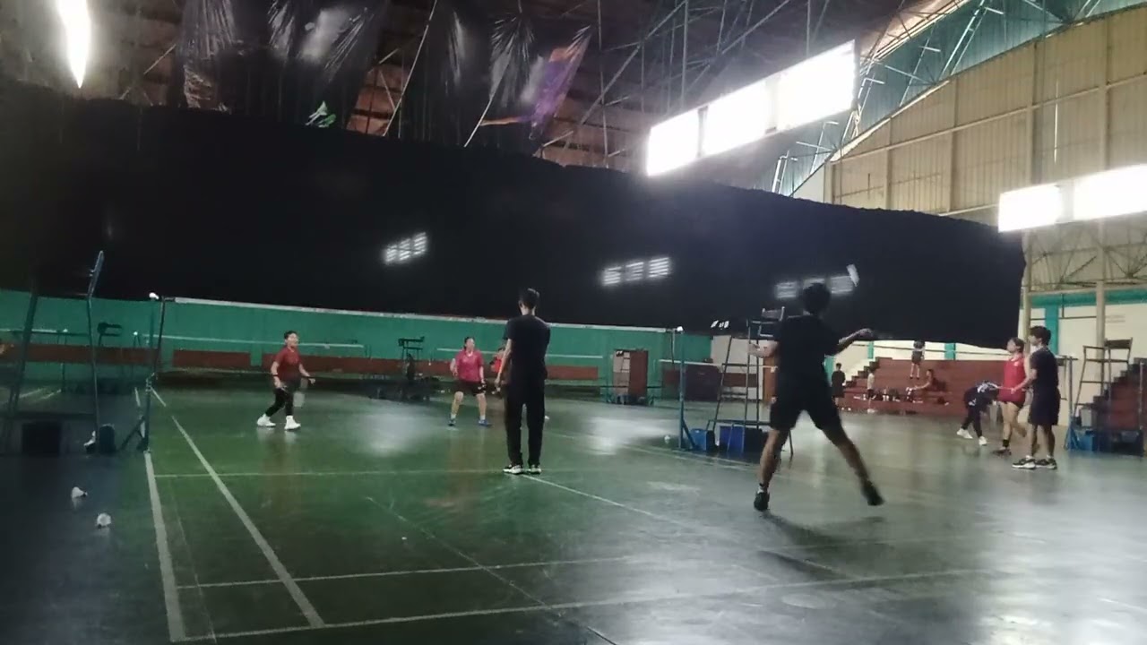 1 Februari 2026 Mabar SKB GOR Bikasoga : Refi/Azis vs Indah/Rima