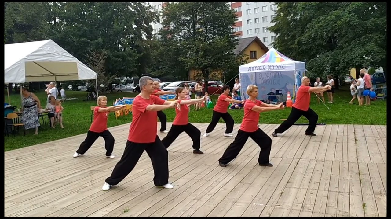 Pokaz qigong i tai chi sierpień 2023