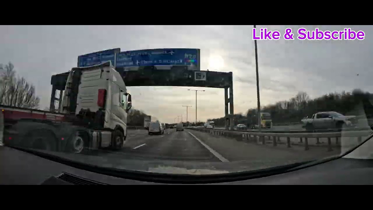 London Heathrow Airport drop off in the Skoda Superb 17/2/26 @HighMileageHero