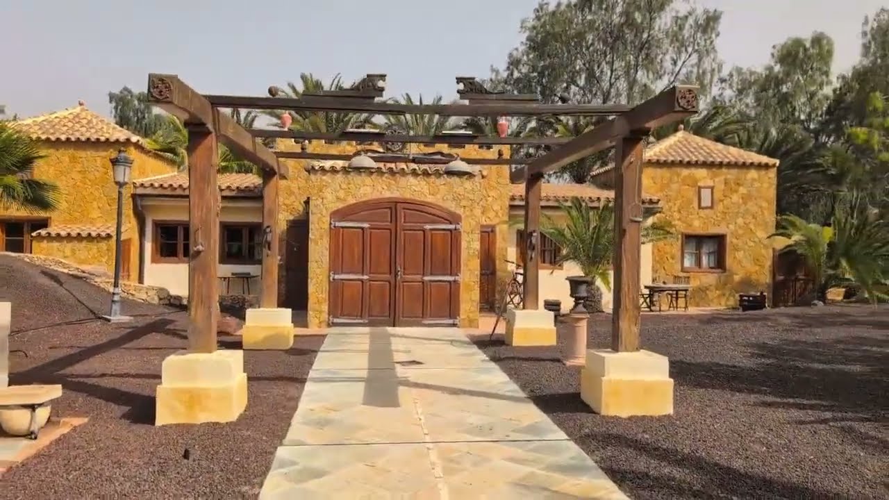 Increible finca con dos villas en zona de La Lajita, Pájara