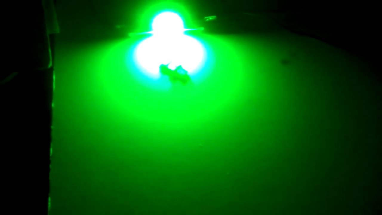 LEDbulbz : 3-Chip Hulk-Green SMT-LED bulbs! 194/168/2825/w5w/906/921 FLANK