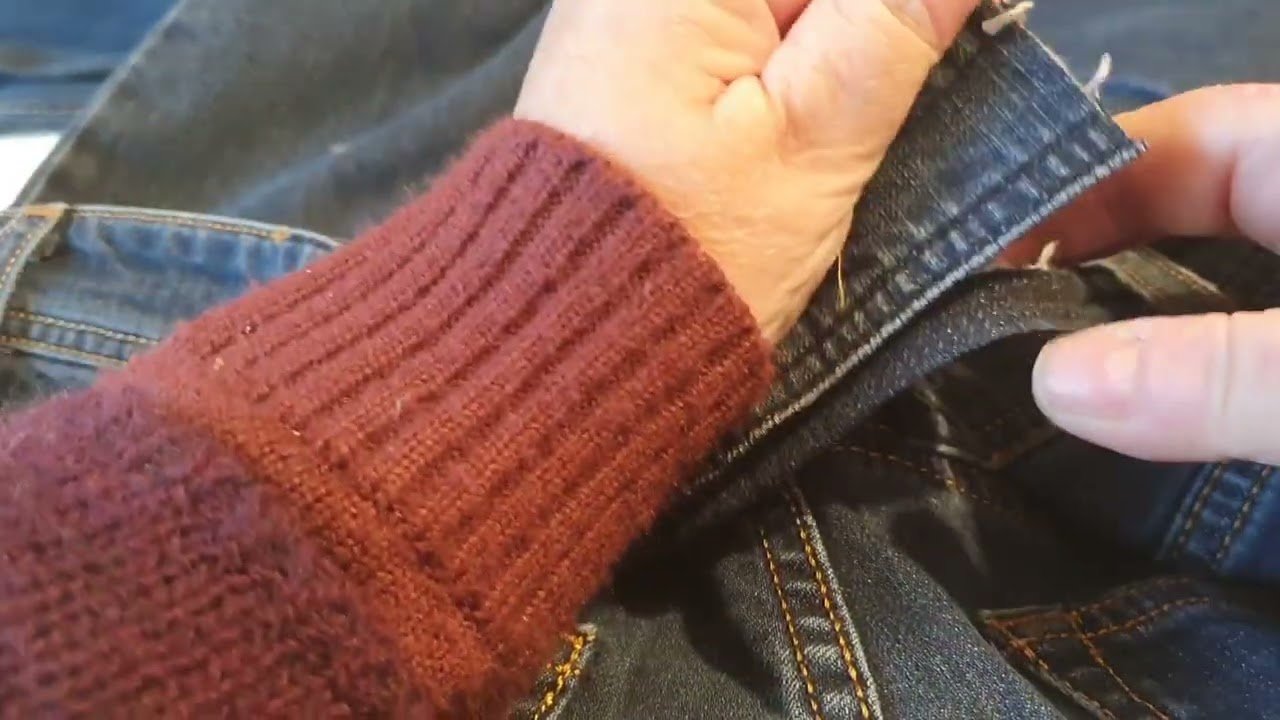 Restringere un jeans nel punto vita con risultato invisibile
