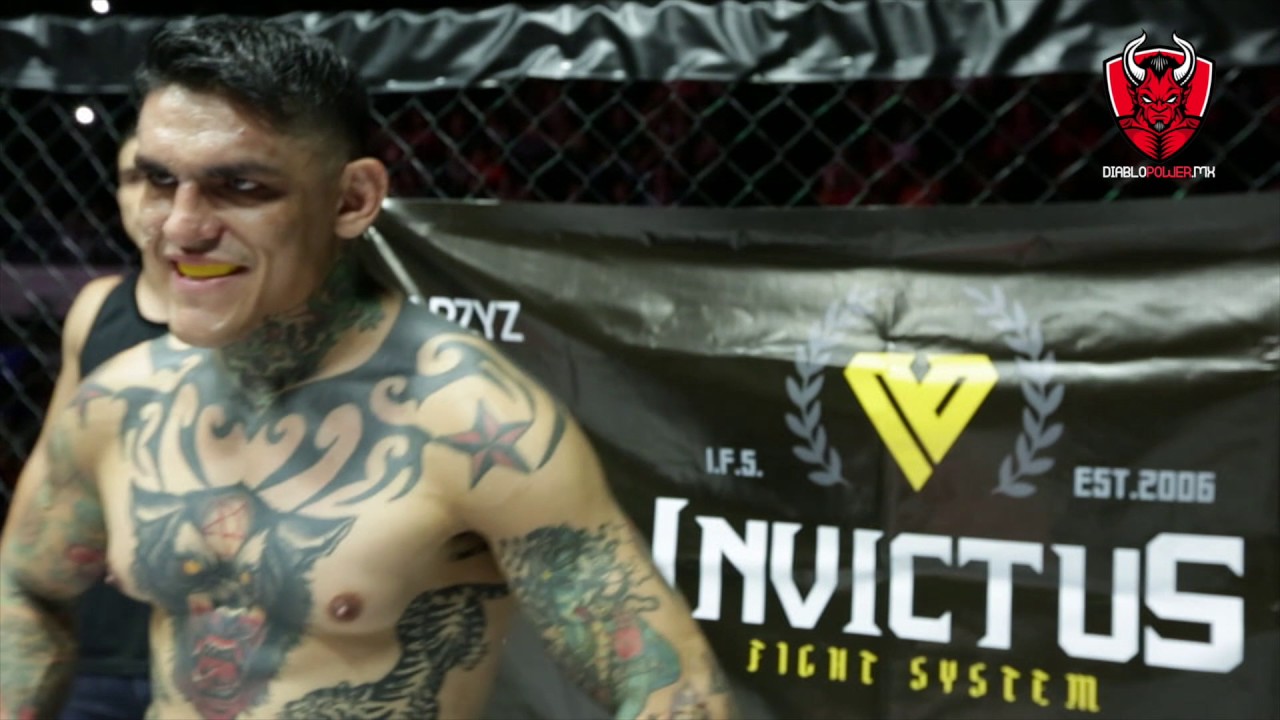 RICARDO EL ''LOCO'' ARREOLA entrenamiento y pelea con ''NINO''