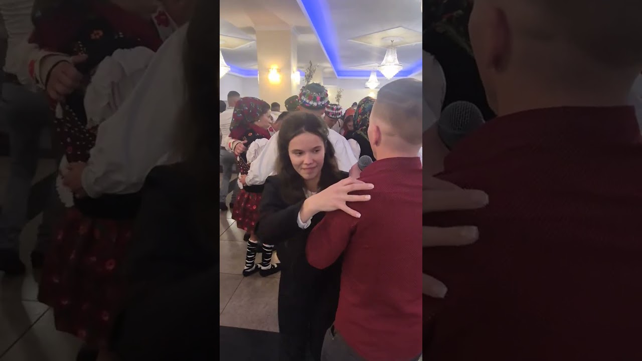 Nuntă Tradițională Dumitru Hrezdac Poienile De Sub Munte Maramureș (7)