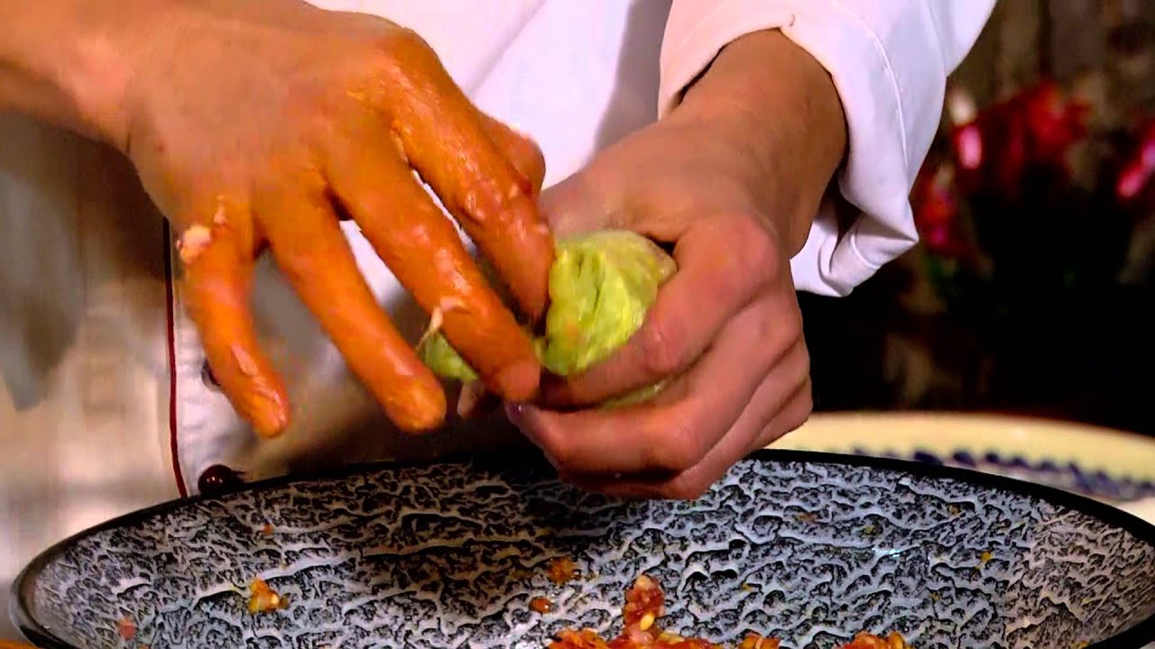Kemencés disznótoros (töltött káposzta, sült csülök, oldalas, hurka, kolbász) - recept